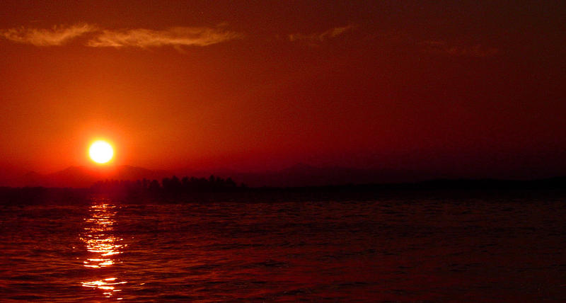 1733-Red Caribbean Sunset
